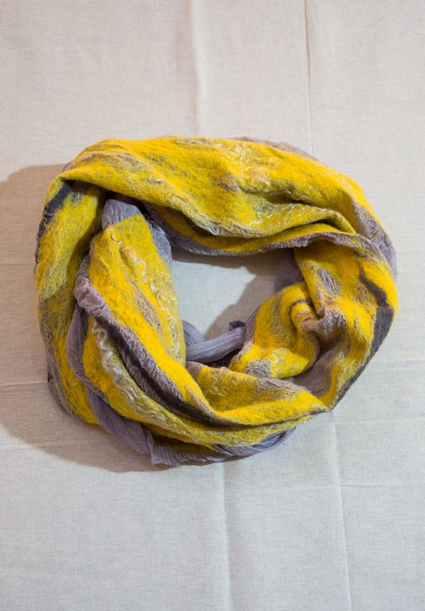 Scarf of felt and fabric