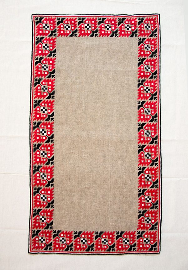 handmade bulgarian embroidery serviette