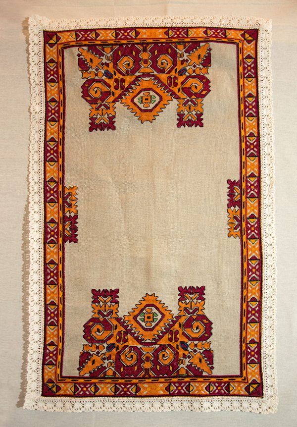 handmade bulgarian embroidery serviette